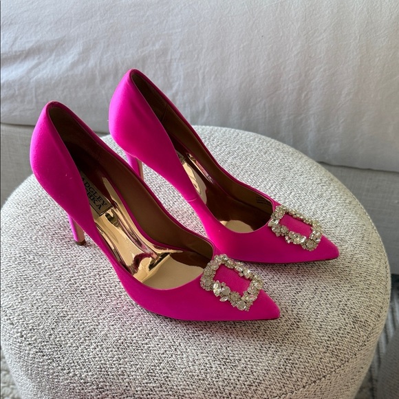 Badgley Mischka Fuchsia Heels with Sparkling Buckle - Picture 6 of 8